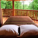 Camping Les De Fontfroide