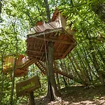 Les De Fontfroide Camping *
