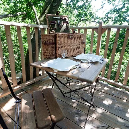 Les De Fontfroide Campsite *