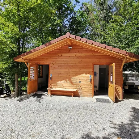 Les De Fontfroide Campsite