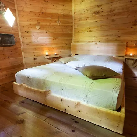 Les De Fontfroide Campsite